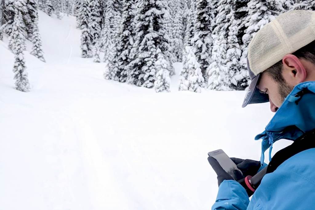 Kayak ve Snowboard yaparken telefonumuzun pil ömrünü nasıl uzatabiliriz 4