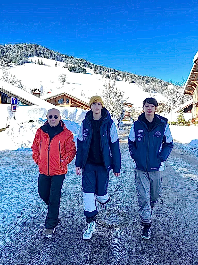 Deniz Paçacı Derin Paçacı Dr. Emin Burçak Paçacı